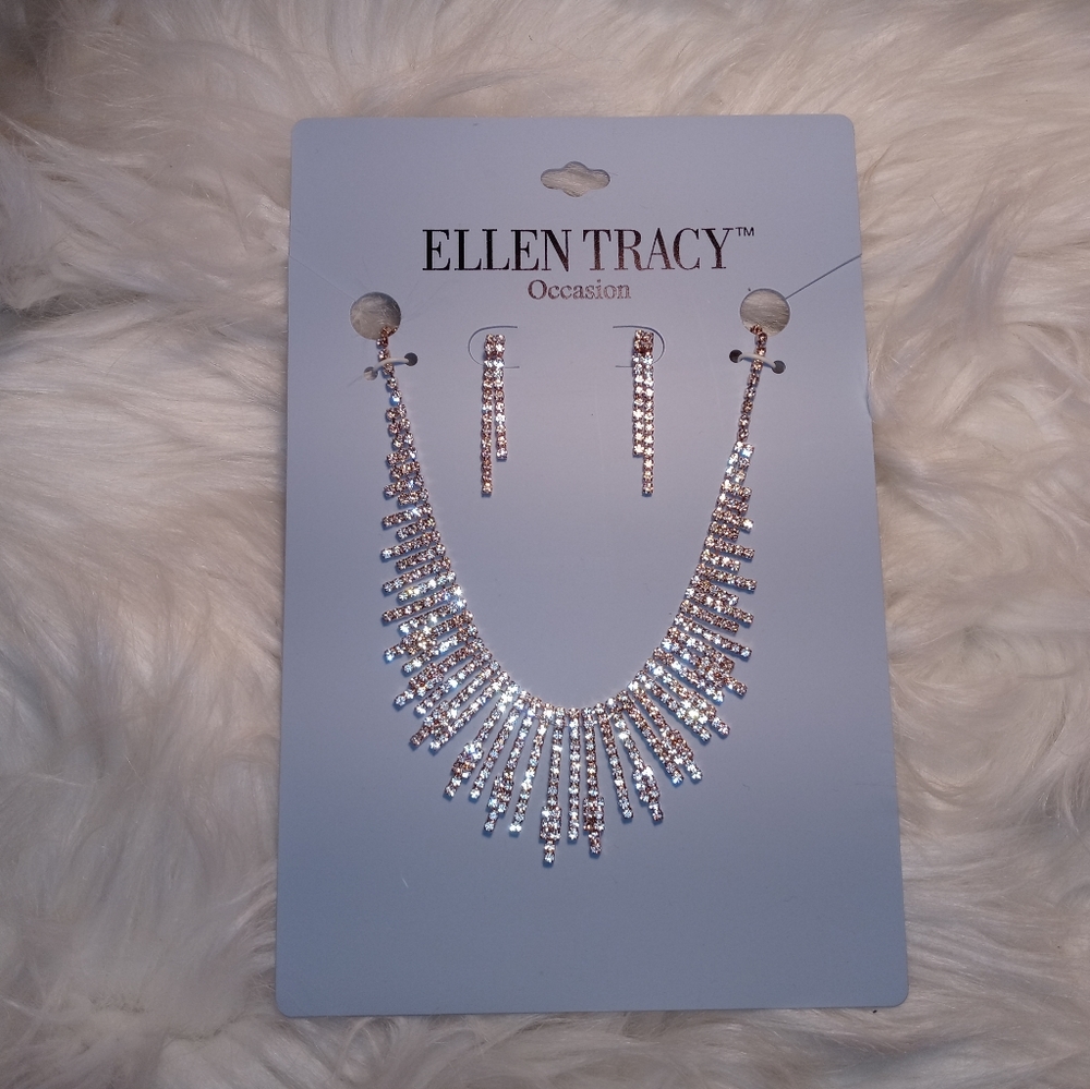 Ellen Tracy Gold necklace & earrings set